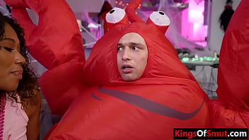 xnxx vidio sun mom frient jerk sex