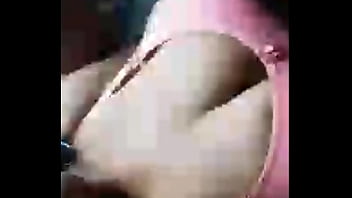 indian unmarried lady showing boobs photos