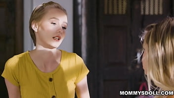 arriana labarabara mom blackmaoled and spanked by son pornhub