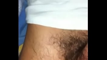 follé a mi primo dormido y borracho