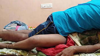 big boobs mallu aunty changing her cloth