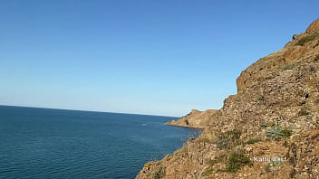 drunk girls naked peeing