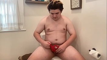 chubby teen boy masturbatipn