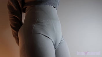 yoga pants hairy pussy