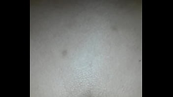 cachando a mi empleada doméstica cuando está dormida