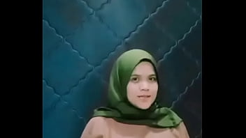 tetek mungil abg indo