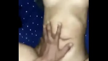 smol girls hava free sex with boy frinds