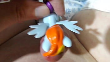 dashi pron masturbating