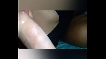 pilladas en la cama y con tanga