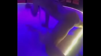 kaleejcarroll twerking ass solo