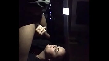 brunette no gag reflex