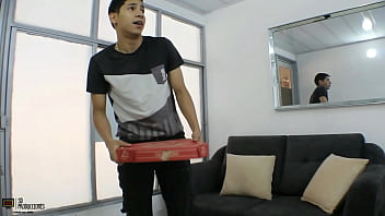 xxx porn virgin pizza se blood ka fawwara