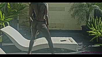 bottomless ebony erotic