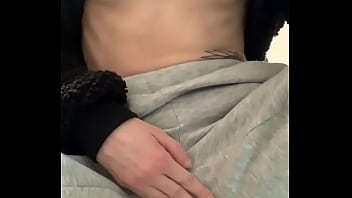 war so moe oo sexxy
