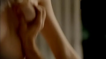 bollywood hot movies show boops