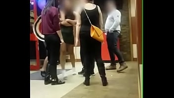 girls fighting in coleege seen private parts in camera video