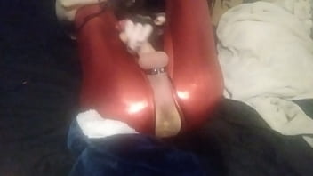 shemale carolina ramitez cums in a condom video