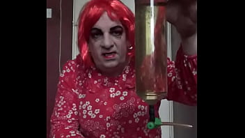 moms pissing gives frind hd videp doanl