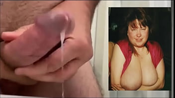 photos of aunty boobs