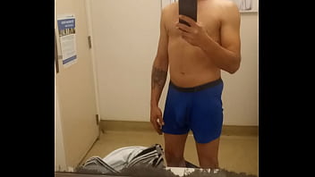 videos male solo nut sack