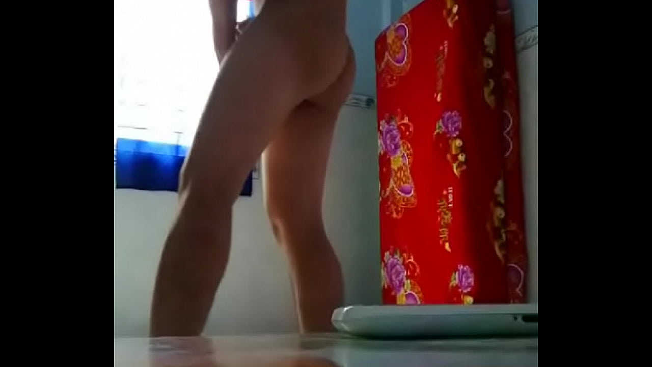 Khoe cu trai thẳng - PORNORAMA.COM