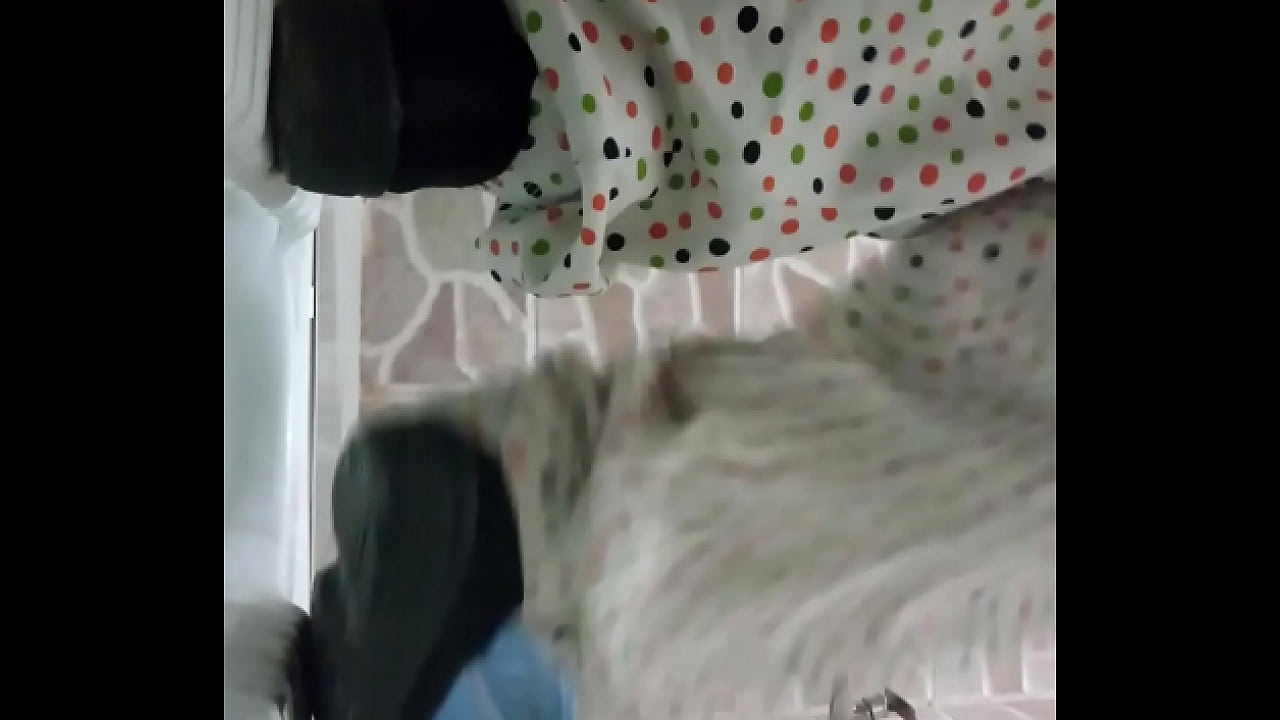 Beautiful Indian maid Spy cam - PORNORAMA.COM