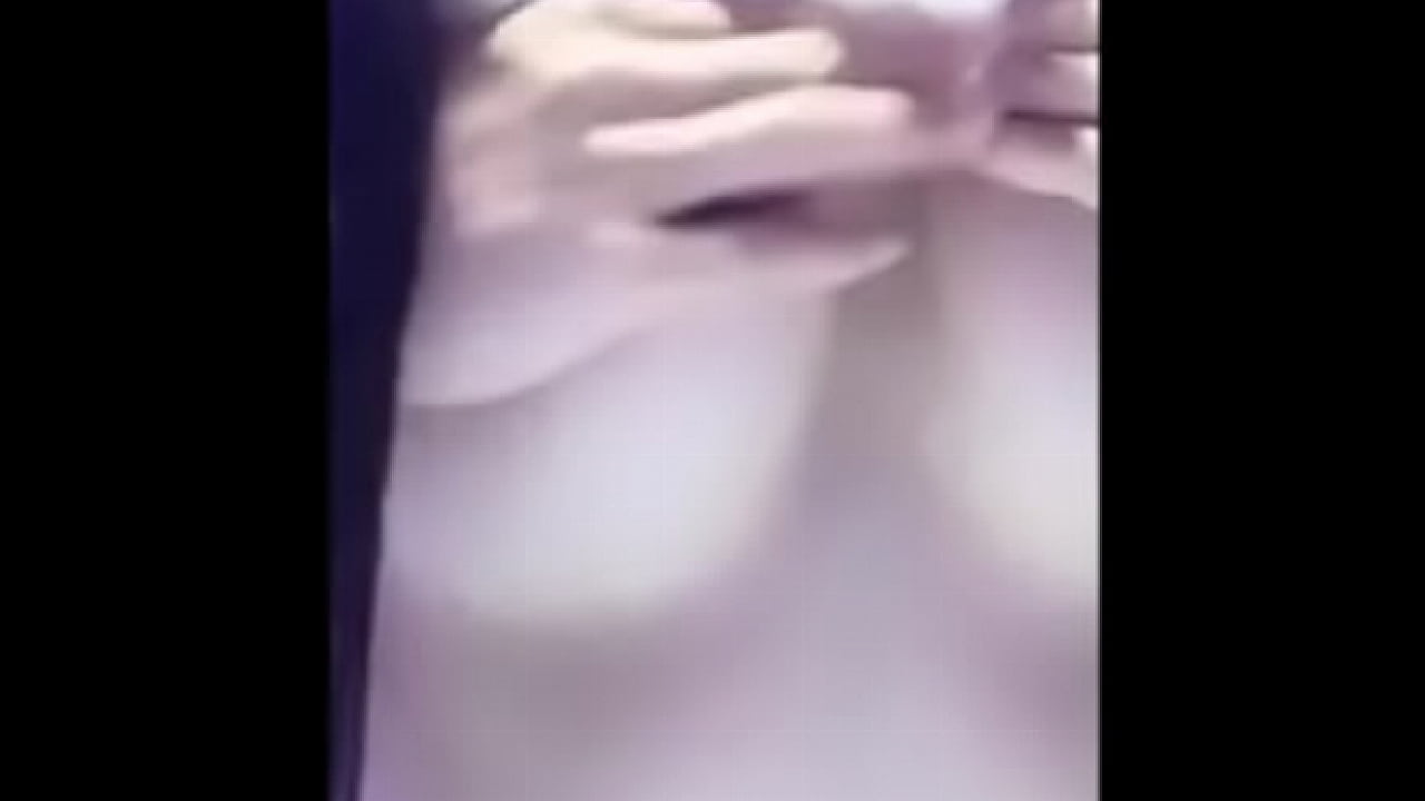 Beautiful girl show cam 1 (View full: bitly.com.vnIMe2A ) - PORNORAMA.COM