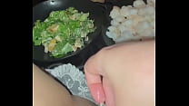 EXTREME KINKY HARDCORE FOOD FETISH-TEEN GIRL FUCK HERSELF&MASTURBATE WITH FRUITS,CHOCOLATE,SCHRIMPS-WEIRD ARAB FULL VIDEO PORN-BEST AMATEUR-SAUDI-ARABIAN SNOWWHITE-LOS ANGELES-UNITED STATES-2025-USA G