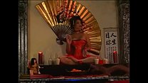 Asian bitch screams when a strong cock fucking her hard