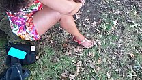 sem calcinha em todo lado em parque.MP4