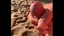 masturberen op het naaktstrand