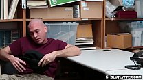 Horny chick Madison Hart spreads her legs to fuck hard pole