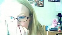 Sexy Lucy gives a cam show for free