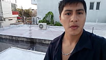 Desnudandome en la azotea