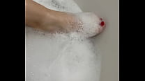 wash my feet