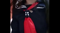 Alumna le envía video a su profesor para subir su calificación