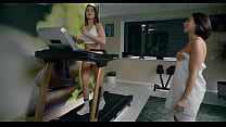 Two hot chicks explode with slime and eat pussy