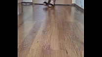Play with tiny feets
