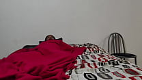 Esposa com muito tesão espera o marido pra ele socar com força até gozar