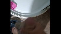 Tocándome mientras me baño
