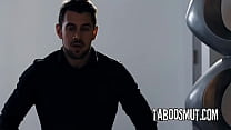 Slutty Bosses Seduce And Fuck With The New Employee On The Office Desk