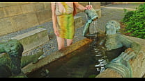 Handjob im Brunnen