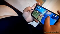 Jugando videojuegos con mi mejor amiga y me la garche al ganar la apuesta