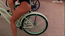Teen beach bikers banged by pervert man