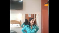 La profesora más  cachonda me da las clases en el hotel porque mi casa est llena y yo la relleno con mi leche
