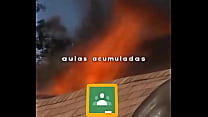 Editor comendo novinha