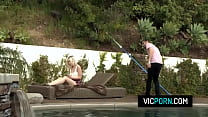 Petite babe getting fucked in the backyard