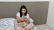 ayudo a mi mejor amiga a calmar su calentura con una buena follada y una buena chupada de coño