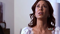 MILF Cassie Is In Love With Her Dance Coach Clarke Kent