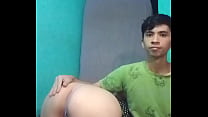 Le tironeo la tanguita a la puta de mi novia